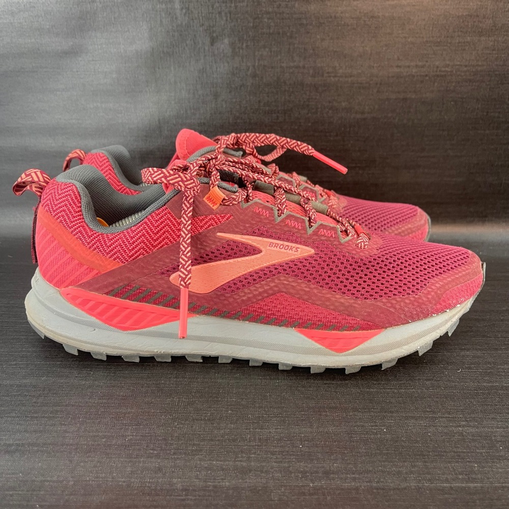 Brooks Cascadia 14 Womens 7.5 Trail Hiking Running Pink Red Shoes 1203041B628 - Picture 4 of 9